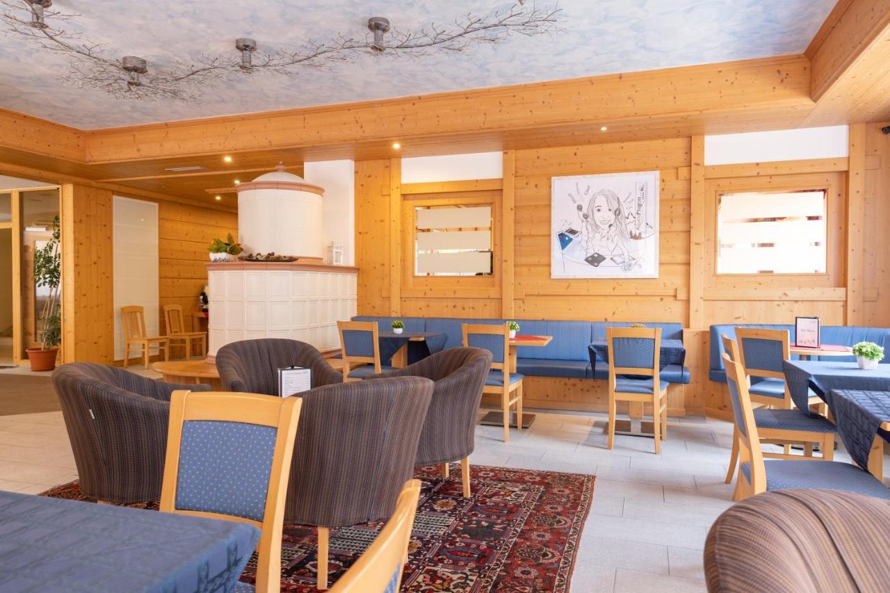 Alpine Mugon Hotel Vason Exterior photo